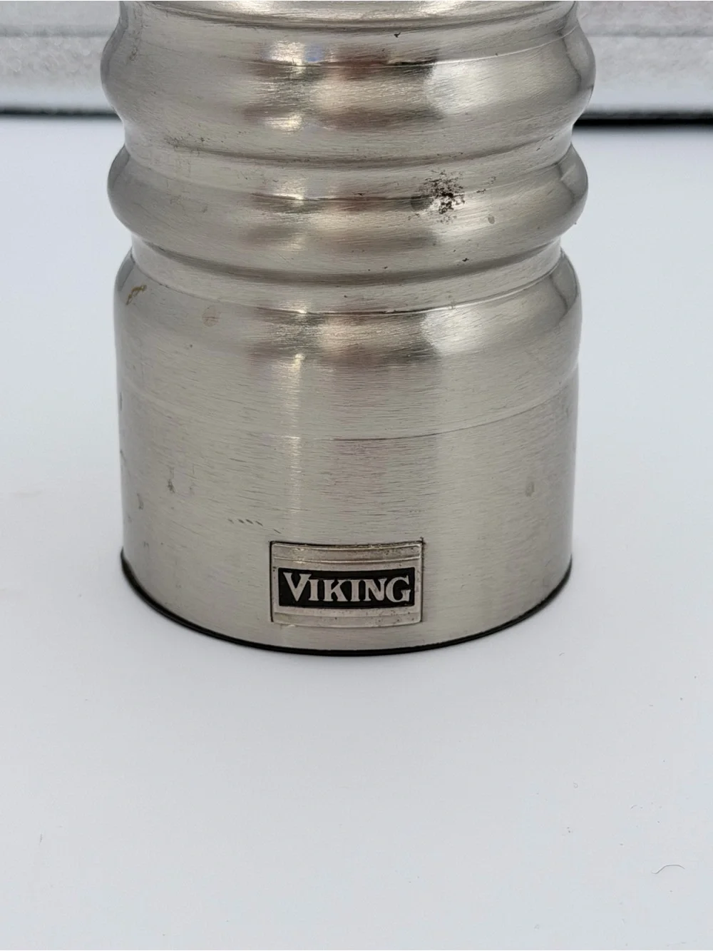 Viking Large Stainless Steel Manual Pepper Mill Grinder 13.5in